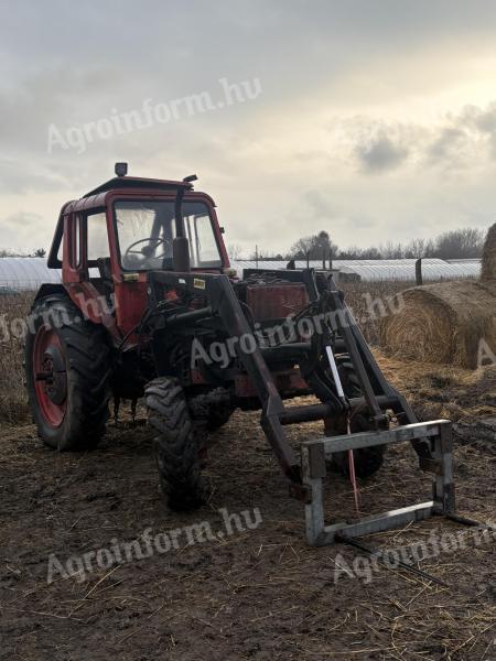 Eladó 82-es kisfülkés traktor és MTZ 80-as kisfülkés
