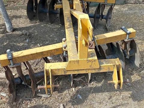 Tárcsa 8 leveles Tárcsa 8 leveles