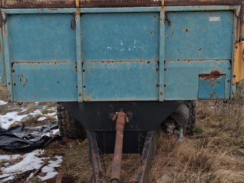 Román 6 tonnás trágyaszóró eladó vagy csere