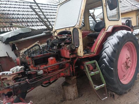 Jumz traktor motor