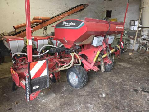 Kverneland Optima HDII E-drive ISOBUS Vetőgép