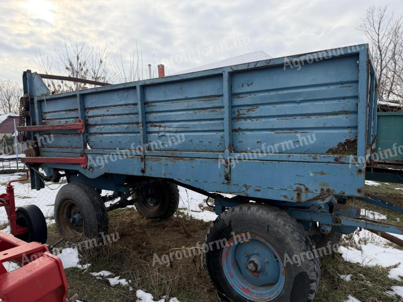 SZP-5t trágyaszóró