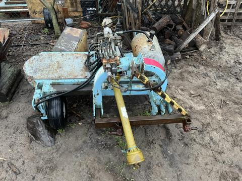 Hidraulikus tőközművelő Hidraulikus tőközművelő