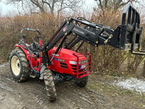 Yanmar AF342 Homlokrakodóval