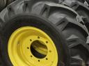 16.0/70 R20 BKT Implement AS504 + John Deere gyári erősített felnire szerelt komplett kerekek eladók