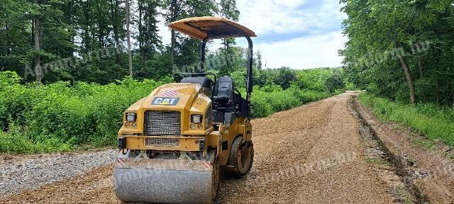Caterpillar CB 2.7 vibro henger eladó
