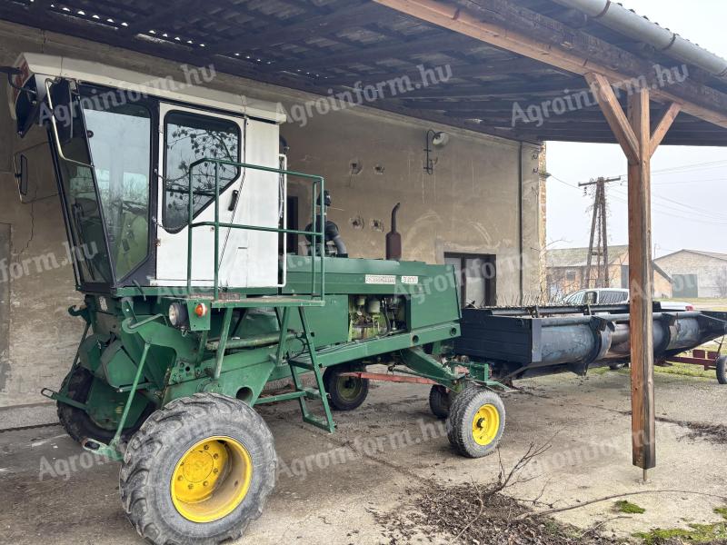 E 303 önjáró kaszáló gép