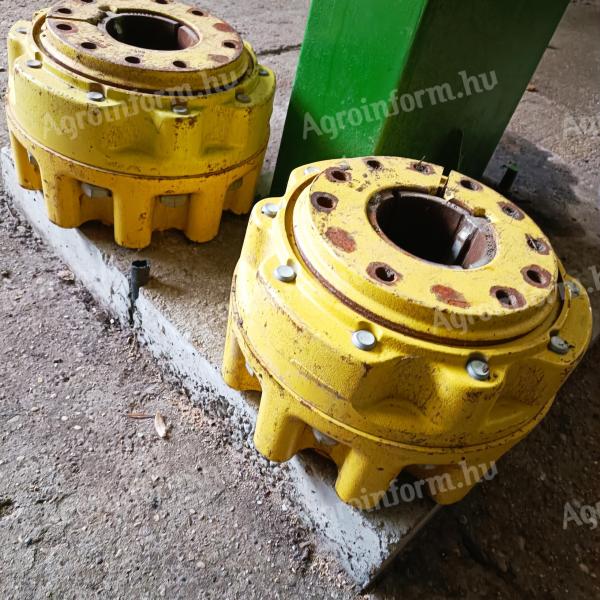 John Deere kerékagy, komplett pár, 7000-es és 8000-es szériához