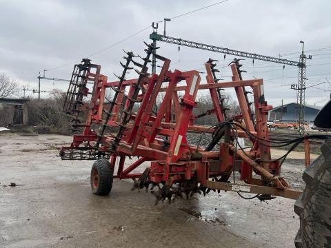 Eladó kühne 6m ásóborona Eladó kühne 6m ásóborona