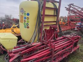 HARDI 1000 LITERES PERMETEZŐ,  15 MÉTERES SZÓRÓKERETTEL