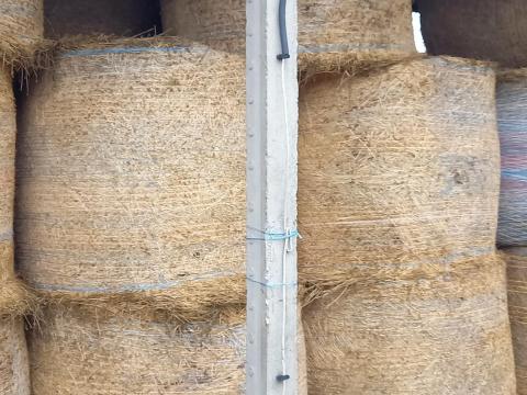 Lucerna bála eladó 150-es méretben Lucerna bála eladó 150-es méretben