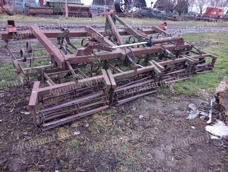 Eladó 4,2 méteres kombinátor hidraulikus csukással