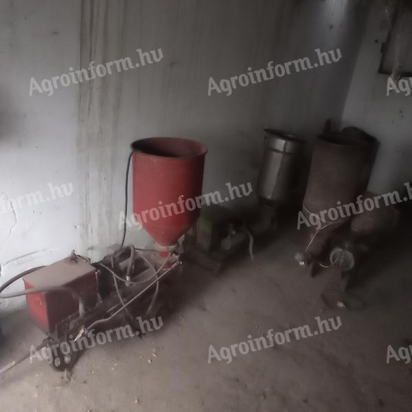 2 db libatömőgép eladó Kiskunfélegyházán