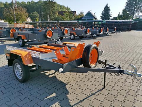 Új motorkerékpár szállító utánfutó 150x220 cm! Laprugós, lengéscsillapítós Új motorkerékpár szállító utánfutó 150x220 cm! Laprugós, lengéscsillapítós