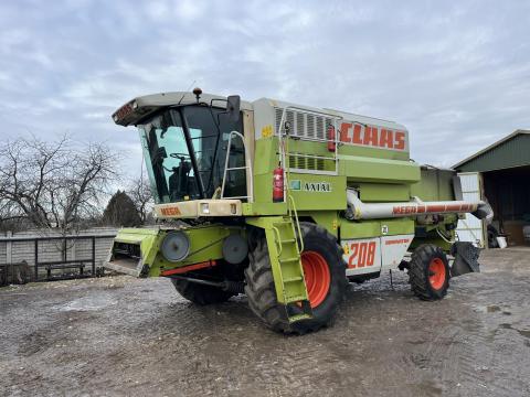 Claas Mega 208 eladó – kiváló állapotú kombájn családi gazdaságból Claas Mega 208 eladó – kiváló állapotú kombájn családi gazdaságból
