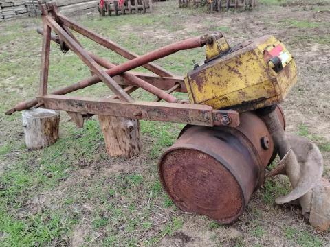 Gödörfúró Gödörfúró