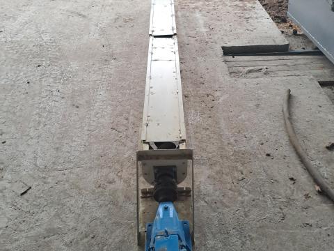 Vályús csiga eladó