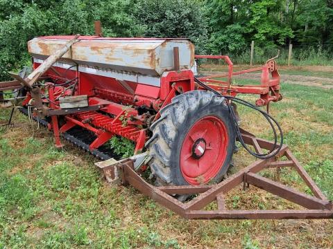 Lajta vetőgép eladó hibátlan állapotban Lajta vetőgép eladó hibátlan állapotban