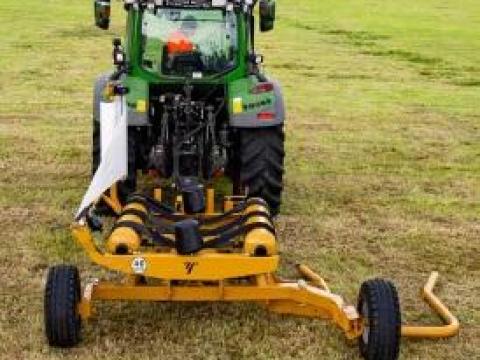 Tanco E100 SA vontatott bálacsomagoló PÁLYÁZHATÓ