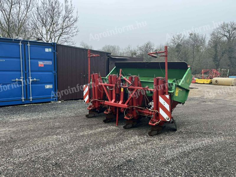 4 soros burgonyaültető EURO-Leger V4H talajfertőtlenítővel