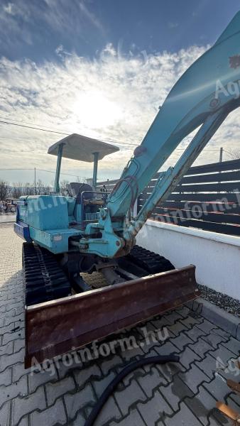 Kubota 4,5. minikotró – kompakt,  megbízható munkagép