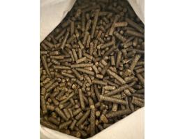 Széna pellet eladó 20 kg zsákokban