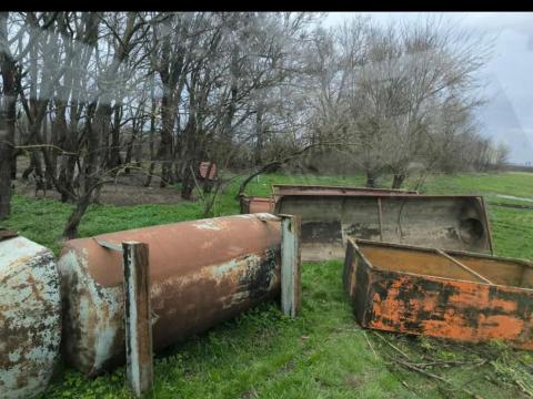 Marha itató, vályú