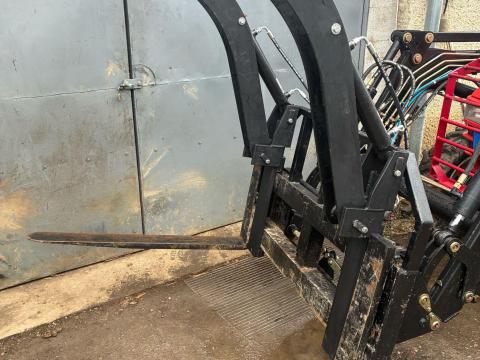 Raklapvilla+rönkfogó Euro homlokrakodó csatlakozóval