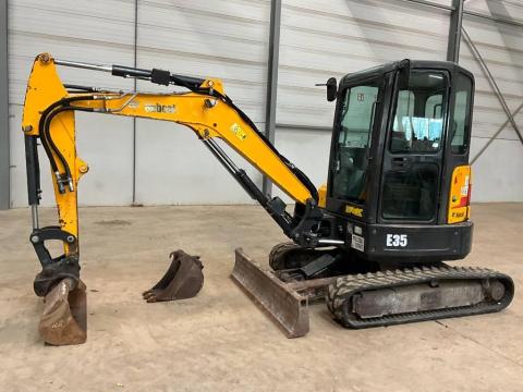 Bobcat E 35 / 2016