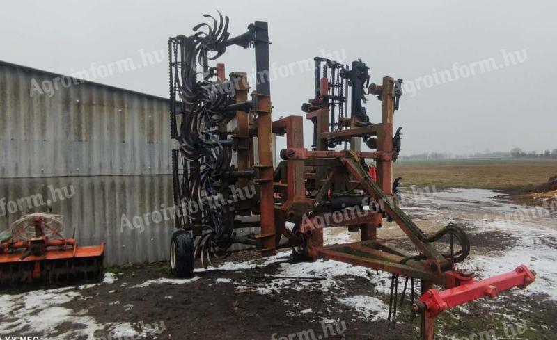 Busa 4.7 forgókapás magágykészítő eladó