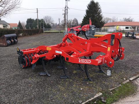 Vigolo CLR 350 szántóföldi kultivátor ékgyűrűs hengerrel