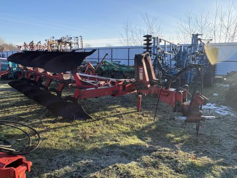 Eladó Massey Ferguson 725-5 fejes váltva forgató eke