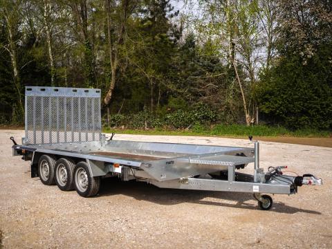 Új SEBAL - Bau 400 - 3 tengelyes (3500 kg) gépszállító utánfutó