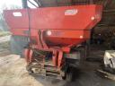 Kuhn Axis 30.1 műtrágyaszóró
