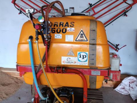 Függesztett permetezőgép eladó