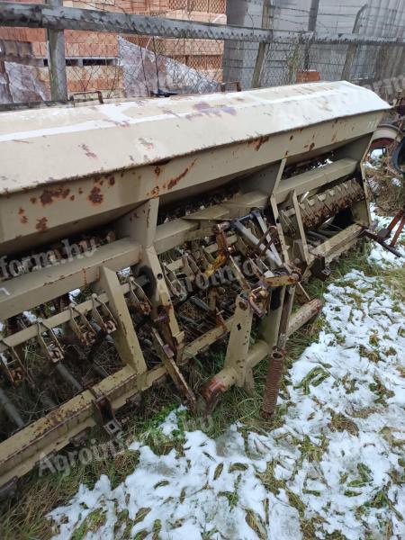 Gabonavetőgép eladó