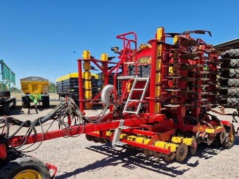 Väderstad RAPID A 600 S gabonavetőgép