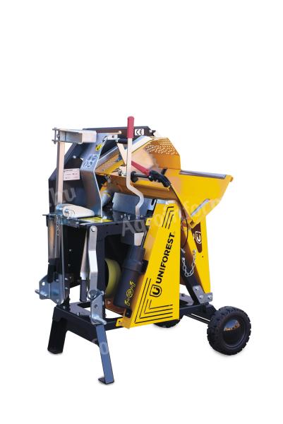 Uniforest WKA 700 körfűrész