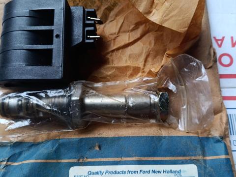 Ford New Holland, Case hidraulika szelep