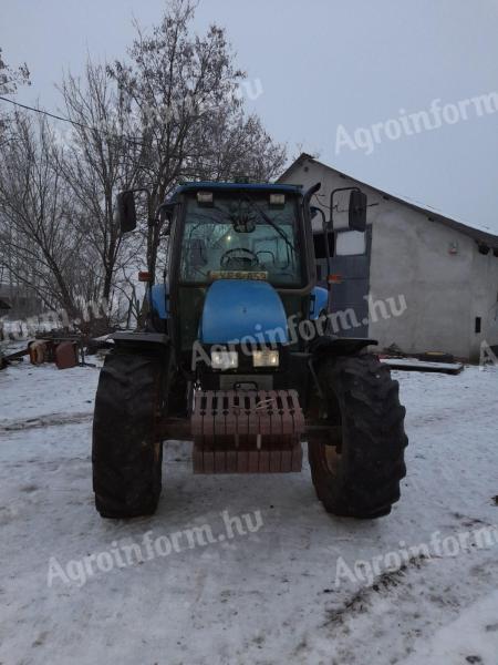 New Holland TL90