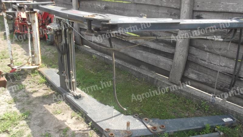 Eladó homlokrakodó munkahengerek nélkül