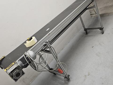 Alumíniumvázas mobil szállítószalag 540x3400mm futószalag újszerű hevederrel eladó ct2345