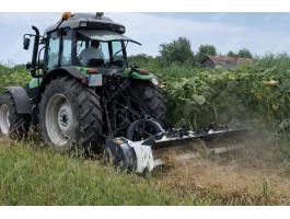 Szárzúzó,  mulcsozó,  kalapácsos/nyesedék zúzó 180-200 cm (vízszintes tengelyű) / Alpha M Grizzly