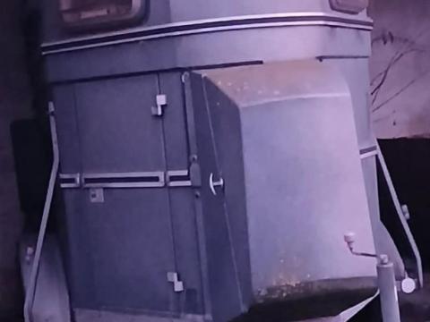 Eladó Böckmann Duo lószállító