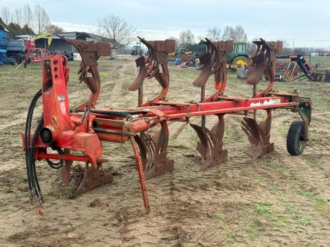 Vogel Noot 1050 4 fejes váltva forgató eke