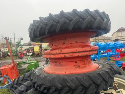 IKERKERÉK 1PÁR 270/95r44, 11.2-44