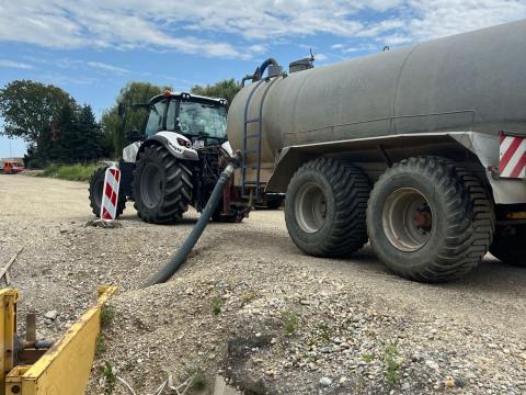 Gullefass cisterna za gnojnicu