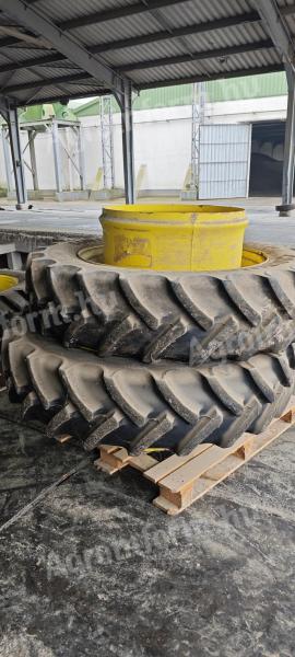 John Deere első dupla kerék eladó