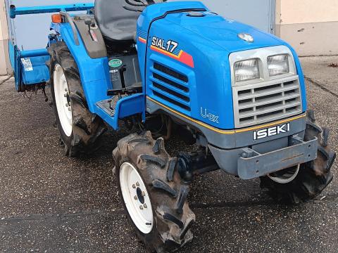 Iseki TF17 / SIAL17 háromhengeres,  17 lóerős,  szervokormányos,  4x4 hajtású kistraktor gyári talajmaróval