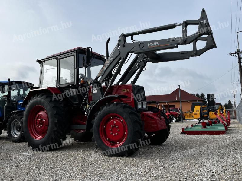 MTZ 892.2 traktor KHR 80 homlokrakodóval